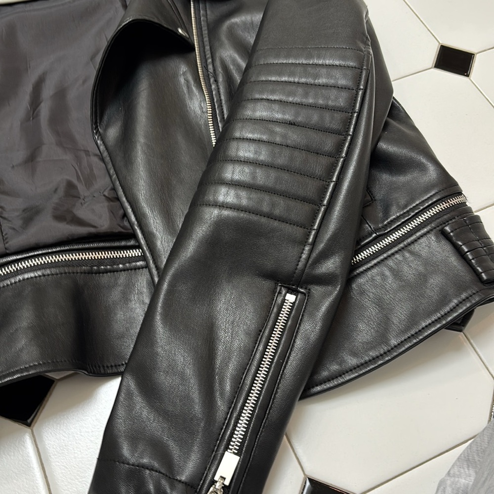 Black Faux leather jacket - Picture 6 of 6